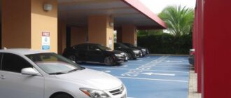 Парковка для гостей: бесплатная или платная, есть ли места — как выбрать оптимальный формат для дома и бизнеса